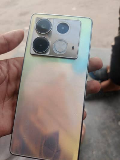 infinix note 40 10 by 10  8 / 256