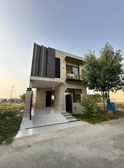 5 Marla Out Class Stylish Luxury Bungalow For Rent In DHA Phase 9 Town