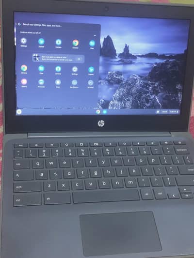 HP Chromebook  4gb 32gb latest version type c charger