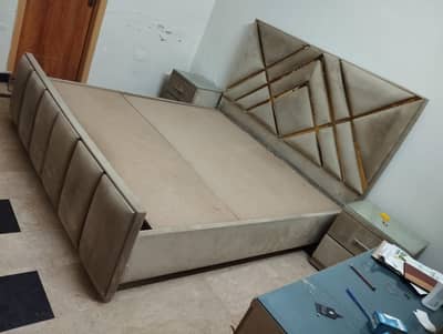 BeD, 7 seat Sofa,  Tables, Dressing, Showcase Almirah