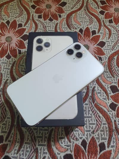 11PRO 256GB PTA  WITH BOX ALL OK