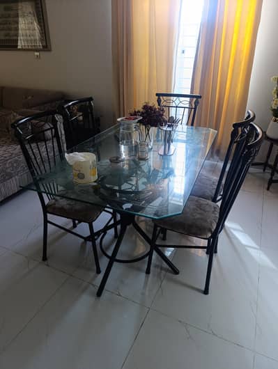 6 persons wrought iron dining table