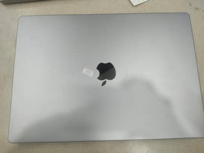 Macbook Pro M2