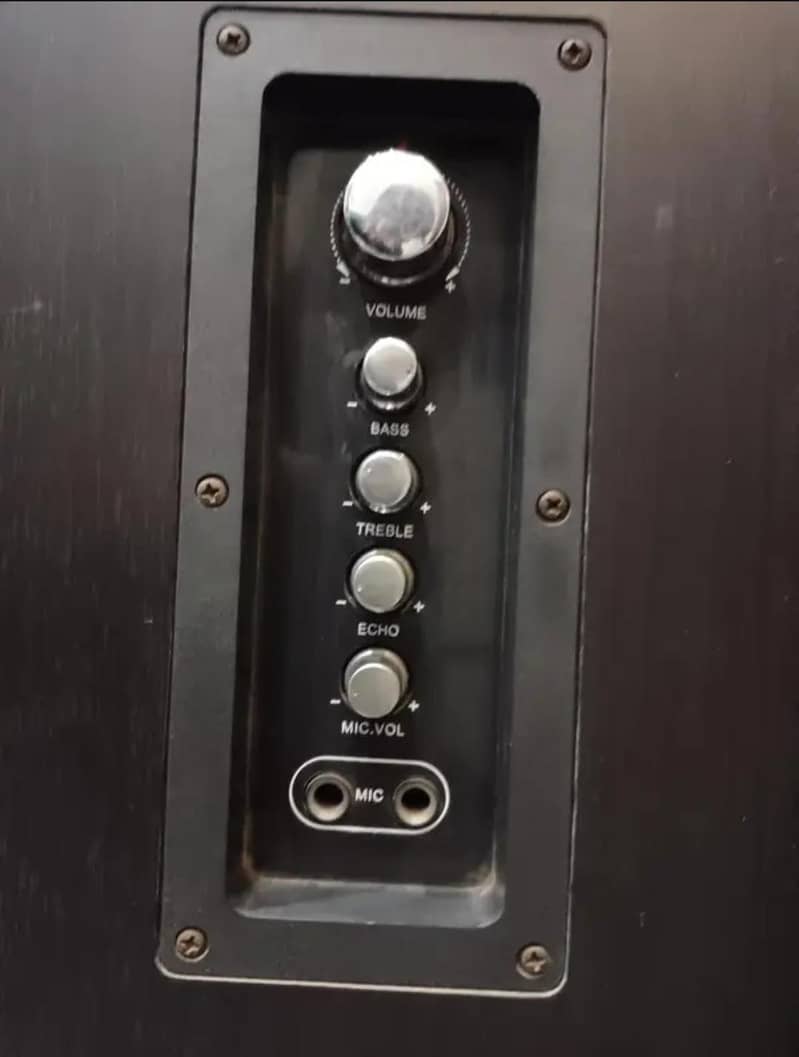 Audionic 2 speaker 3