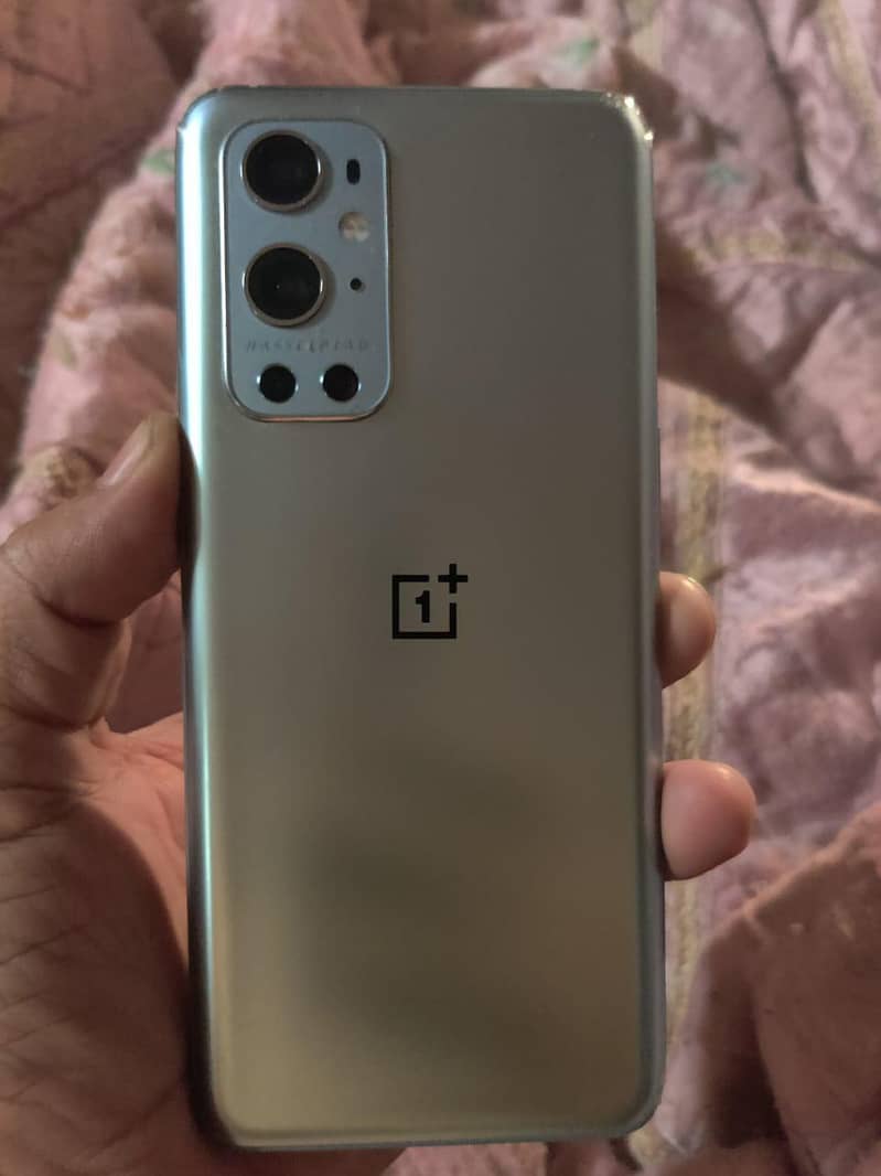 OnePlus 9 pro 0