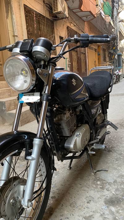 Suzuki 150 self start bike 2017 model number 2018 ka laga hai