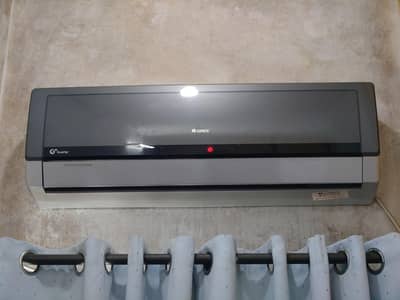 Gree Inverter AC 1 Ton Cozy series
