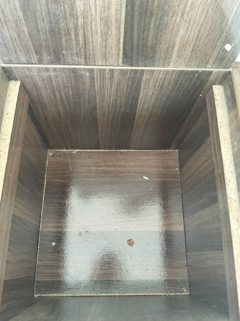 dinning table with stools 3