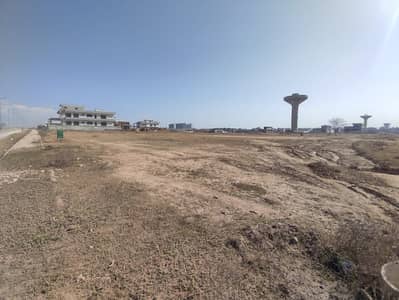 30x60 7 Marla Street 67 land clear plot for Sale G-14/2