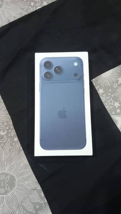 Iphone 17 pro max 256 gb box packed