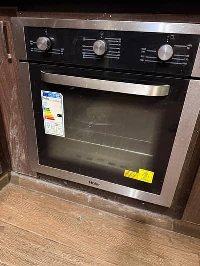 Haier Dual Electric and Gas oven