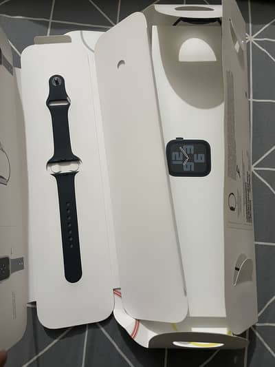 APPLE WATCH SE 2nd GEN GPS+LTE