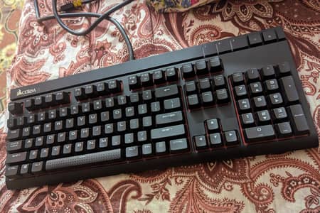 Corsair STRAFE Mechanical Gaming Keyboard – Original
