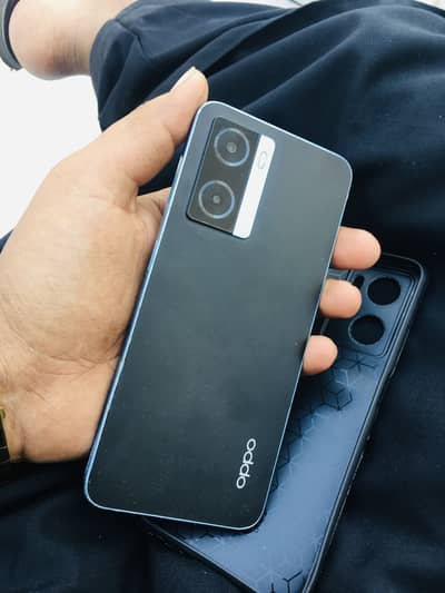 OPPO A77