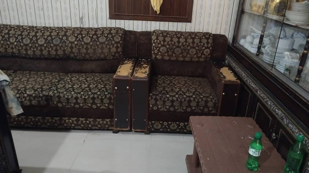 sofaset new condirtion 1