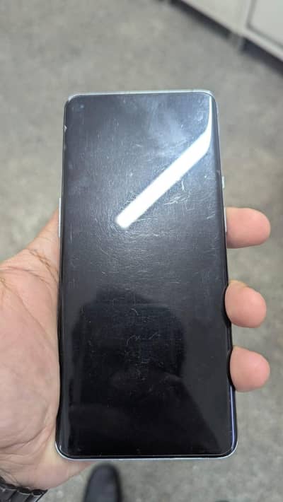 whatsap. 03405381567