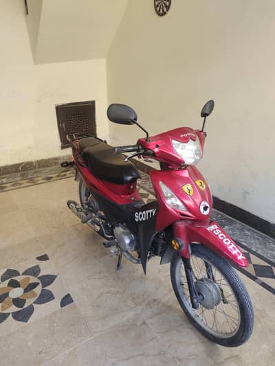  اسکوٹی سیلف اسٹارٹ (پیٹرول) برائے فروخت
