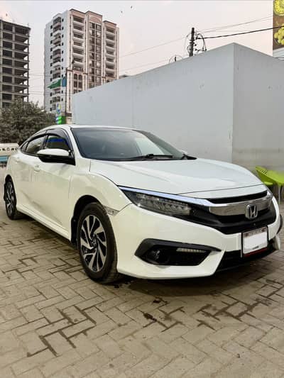 Honda civic 2018 ug