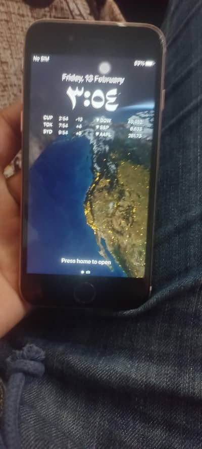 Iphone 8 airpod m10 are gift