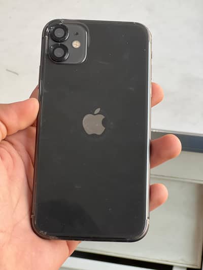 I phone 11, Battery 87,