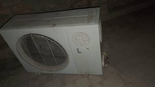1.5 Ton LG AC