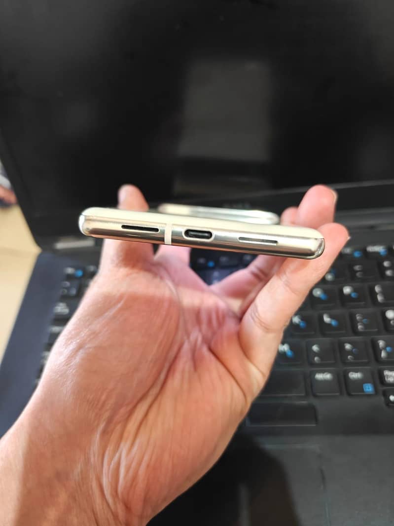 Google pixel 6 pro 5