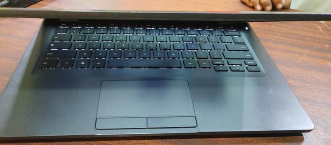 Dell latitude e5400.