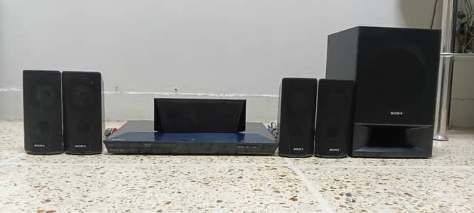 Sony Home theater bluetooth  1000 wattz