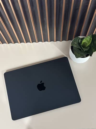 Used MacBook Pro M1 Good Condition