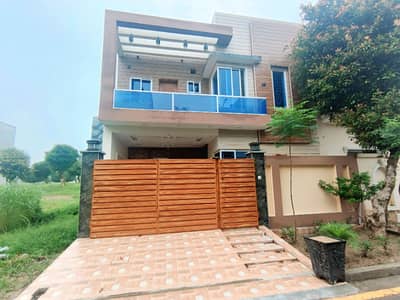 5 MARLA BRAND NEW MODREN HOUSE MOST BEAUTIFUL PRIME LOCATION FOR SALE IN NEW LAHORE CITY PH 2 C Block