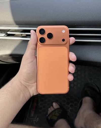 iPhone 17 pro max 256 physical Sim only 2 month use fone