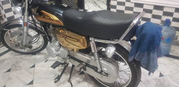 Honda 125 Bike Model S-E | Year 2025 | 900 KM Driven Call 0345 4056894