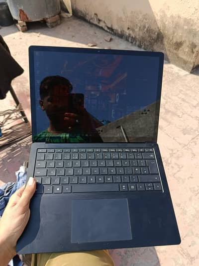 Microsoft Surface Laptop 3 _ i5 10th Gen _ 8/256 _Premium Touch Laptop