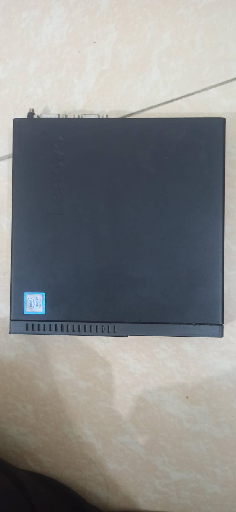 Lenovo ThinkCentre (Tiny Pc) 4