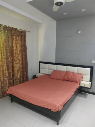 fully furnished executive room  including bills for job holder