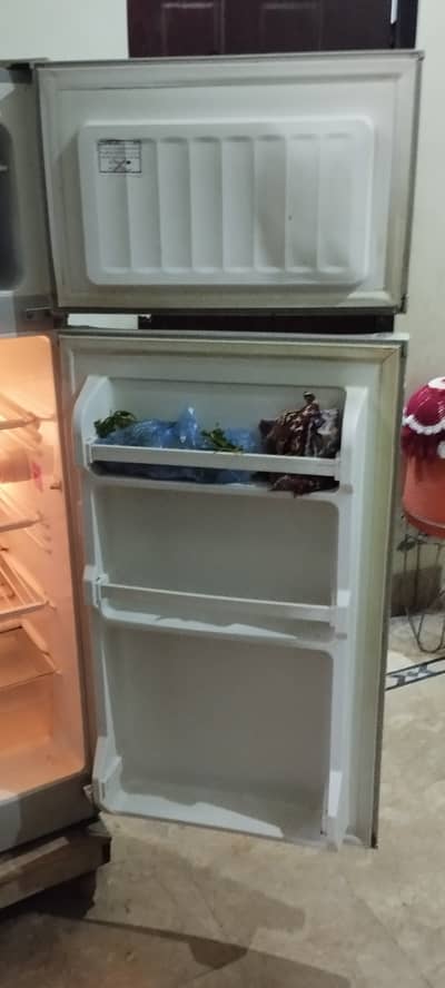 Refrigerator For sale