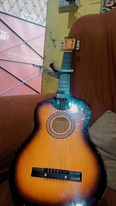 acoustic guitar new strings good guitar