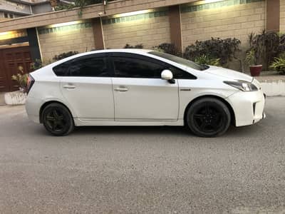 Toyota Prius S-LED 2012/2016