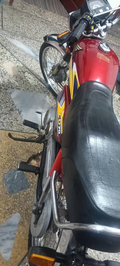 Good condition Cd 70 bike for sale