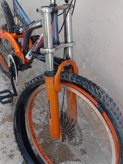 The Morgan 260: Old School Mountain Beast"