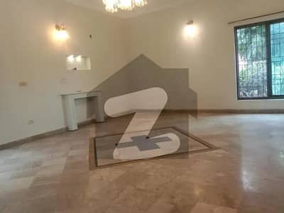 Califtan Block 5 Near Bbrq Night Find Your Ideal House In Karachi Under Rs. 550000