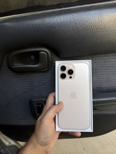 iPhone 16 Pro Max 256GB -  Factory Unlocked (Physical + eSim)