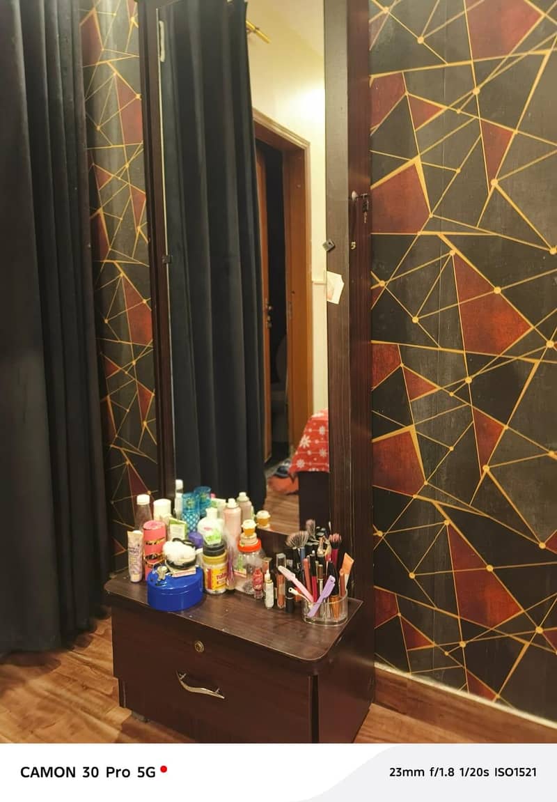 dressing table 0