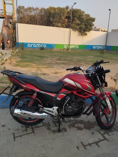 Honda cb 150F  2022 model first owner