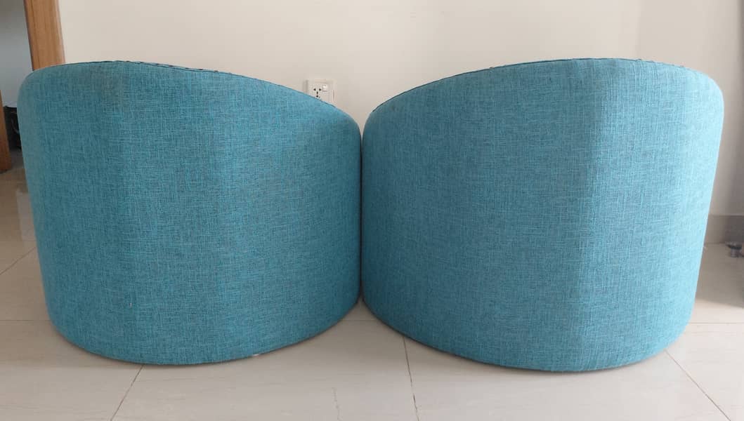 Compact Stylish Sofa Set 5