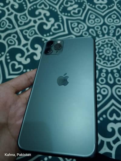 iphone 11 pro max / factory unlocked / Battery health 93%