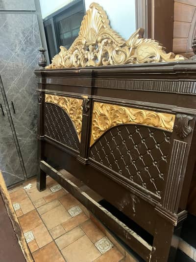 Bed. Dressing. iron stand. used for sale