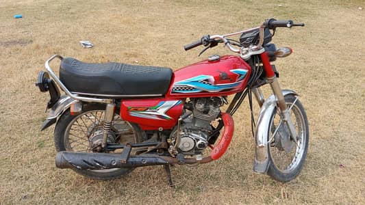 Honda 125 2013 model urgent for sale