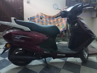United 100 scooty 2020 model urgent sale