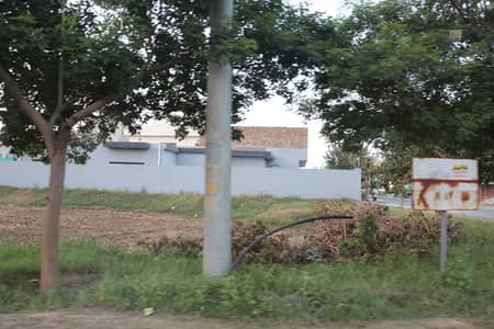 1 Kanal Residential Plot For Sale in IEP Engineers Town Block F3 Lahore | Demand 1.90 Crore | Prime Location | Best Deal